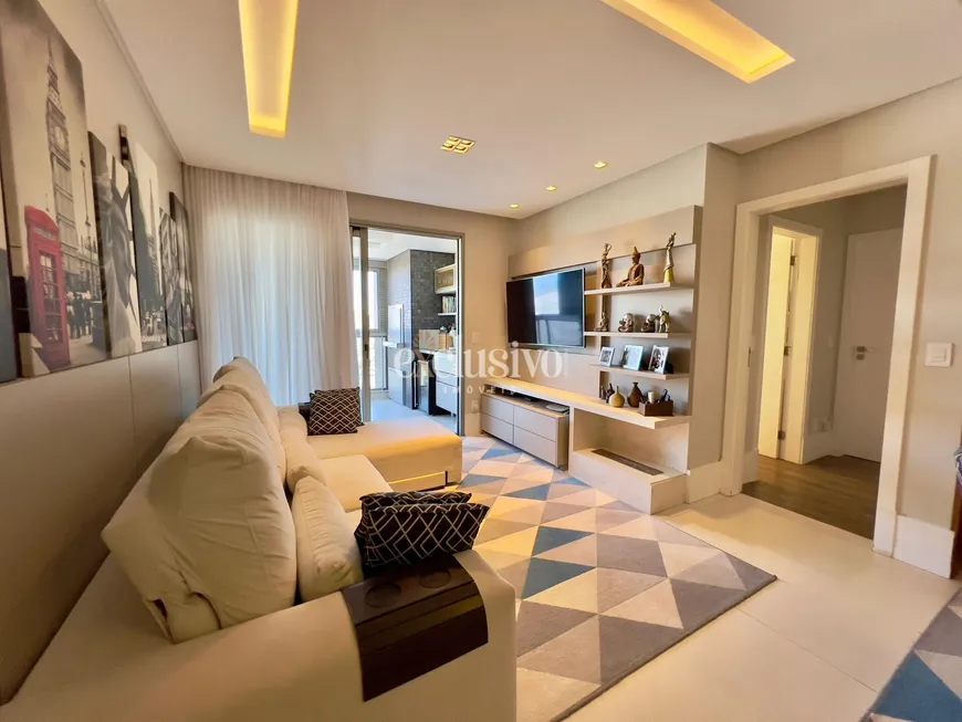 Foto 1 de Apartamento com 3 Quartos à venda, 131m² em Estreito, Florianópolis