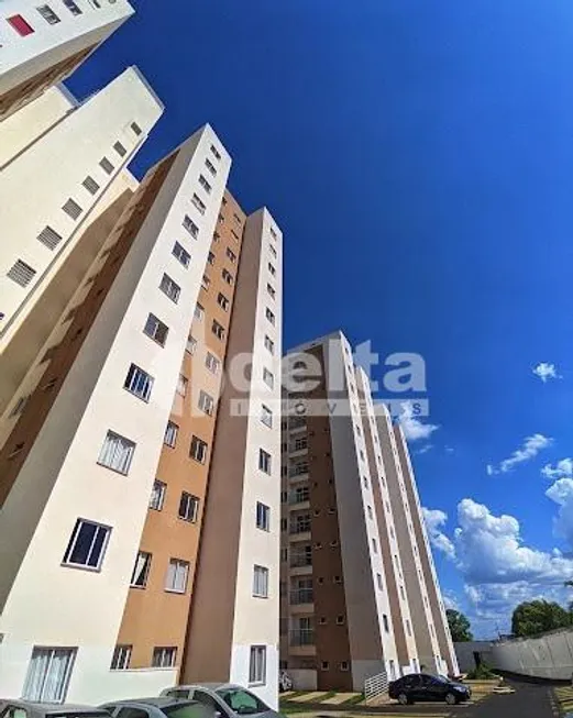 Foto 1 de Apartamento com 2 Quartos à venda, 52m² em Luizote de Freitas, Uberlândia