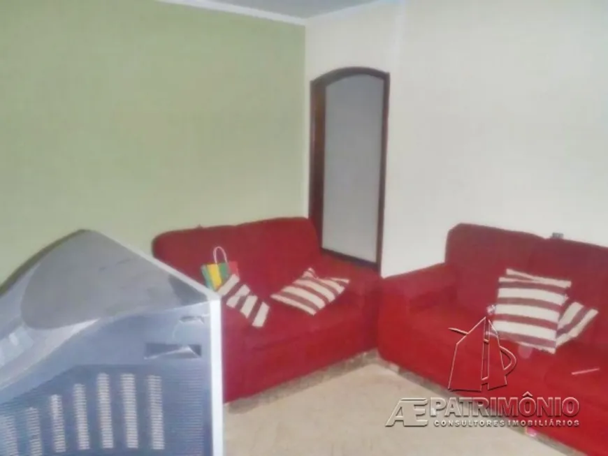 Foto 1 de Casa com 3 Quartos à venda, 184m² em Parque das Laranjeiras, Sorocaba