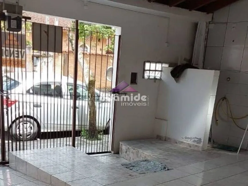 Foto 1 de Casa com 2 Quartos à venda, 101m² em Estrela Dalva, Caraguatatuba