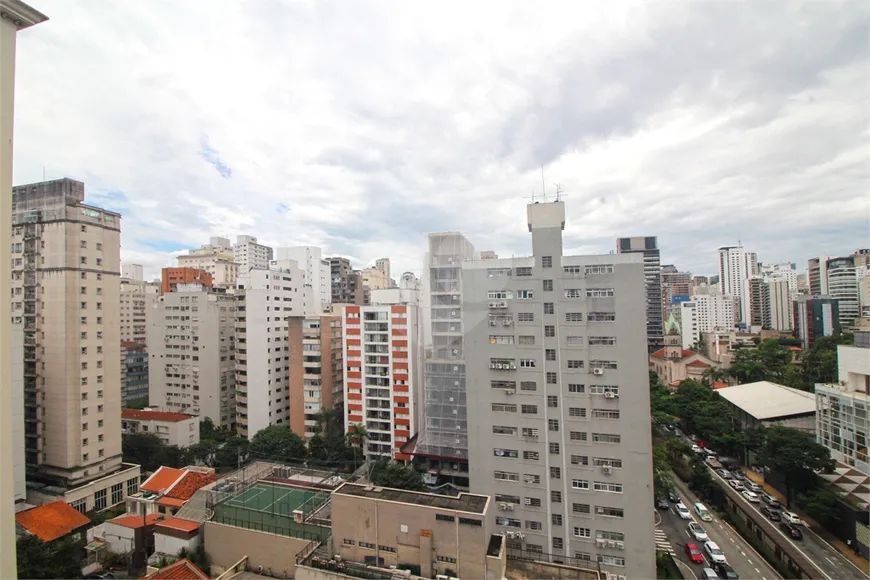 Foto 1 de Apartamento com 2 Quartos à venda, 84m² em Jardim Paulista, São Paulo