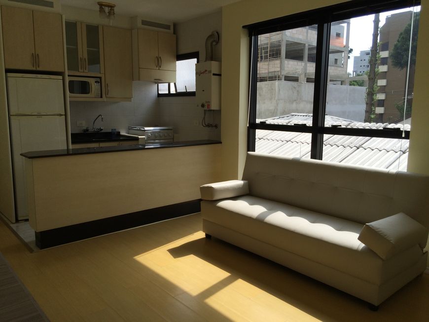 Foto 1 de Apartamento com 1 Quarto para alugar, 60m² em Alto da Glória, Curitiba
