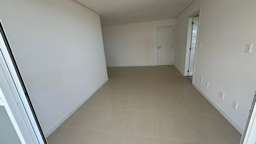 Foto 1 de Apartamento com 3 Quartos à venda, 110m² em Nova Guarapari, Guarapari