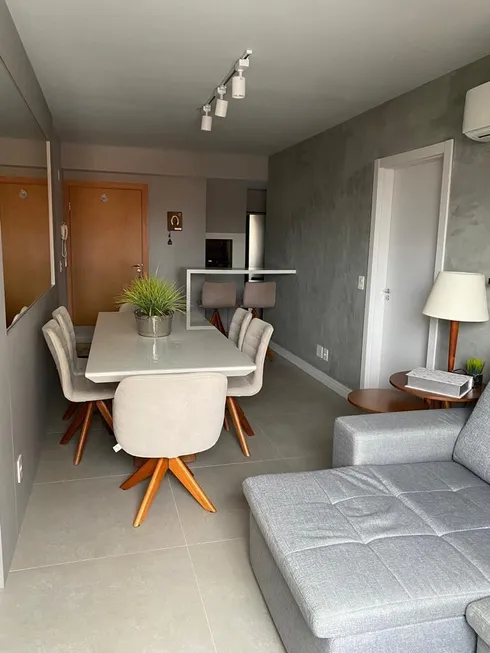 Foto 1 de Apartamento com 3 Quartos à venda, 74m² em Partenon, Porto Alegre