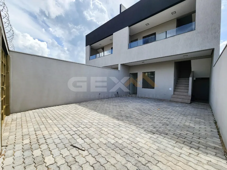Foto 1 de Apartamento com 3 Quartos à venda, 100m² em Interlagos, Divinópolis