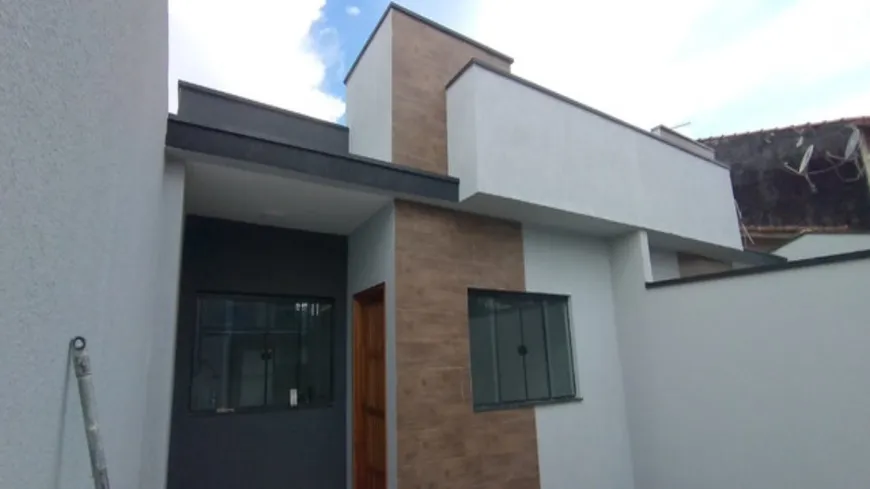 Foto 1 de Casa com 3 Quartos à venda, 79m² em Parque São Cristóvão, Taubaté