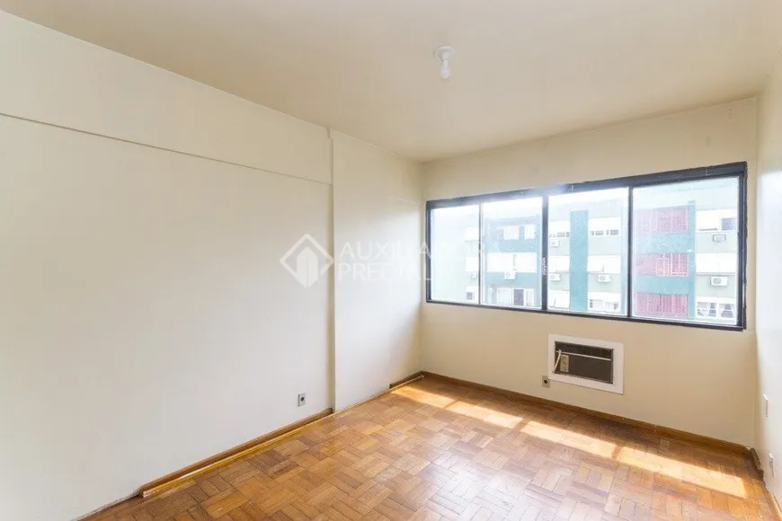 Foto 1 de Apartamento com 1 Quarto à venda, 20m² em Centro Histórico, Porto Alegre