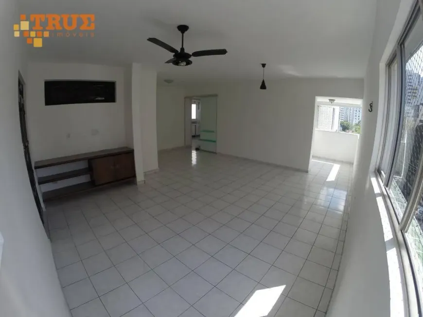 Foto 1 de Apartamento com 3 Quartos à venda, 130m² em Graças, Recife