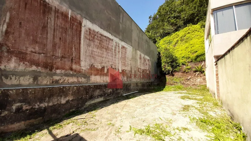 Foto 1 de Lote/Terreno para alugar, 150m² em Praia dos Amores, Balneário Camboriú