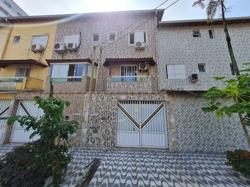 Foto 1 de Sobrado com 2 Quartos à venda, 111m² em Vila Guilhermina, Praia Grande