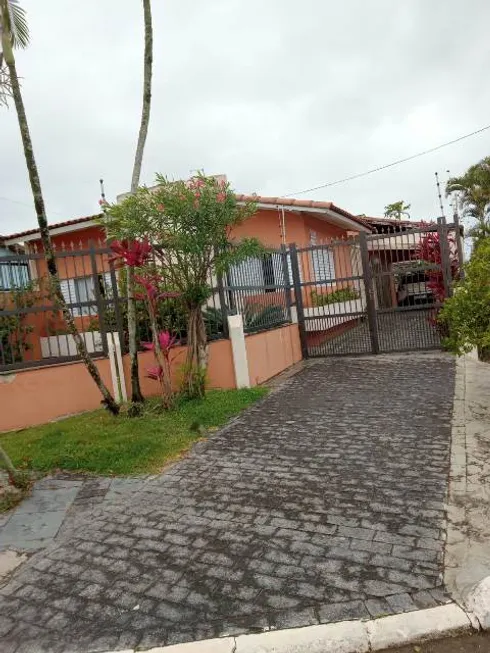 Foto 1 de Casa com 3 Quartos à venda, 330m² em Estancia Sao Jose, Peruíbe