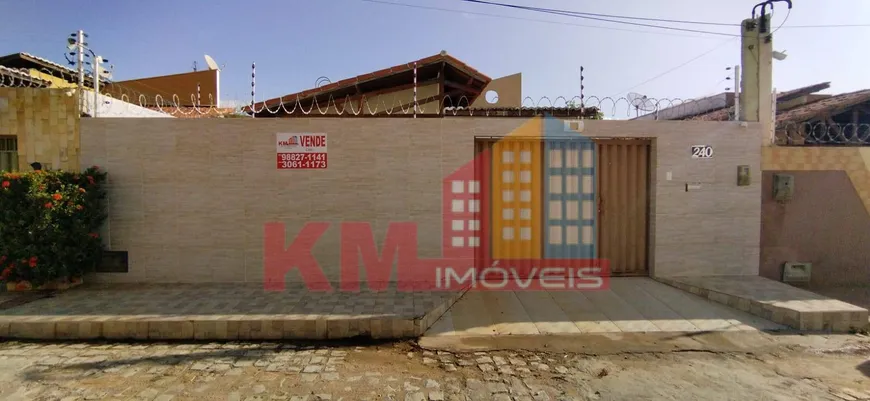 Foto 1 de Casa com 2 Quartos à venda, 200m² em Alto do Sumare, Mossoró