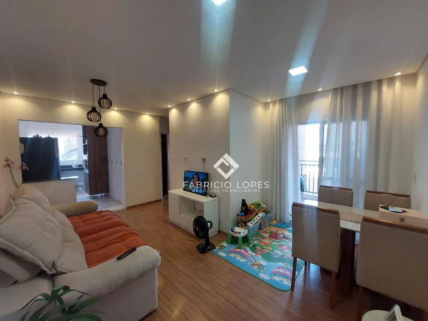 Foto 1 de Apartamento com 2 Quartos à venda, 69m² em Jardim Coleginho, Jacareí