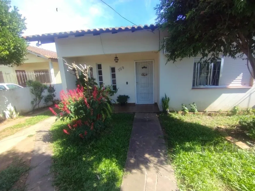 Foto 1 de Casa com 2 Quartos à venda, 219m² em Vila Nova, Porto Alegre