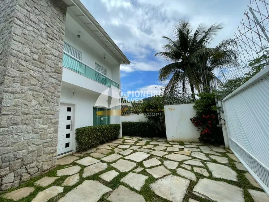 Foto 1 de Casa com 5 Quartos à venda, 200m² em Praia de Juquehy, São Sebastião