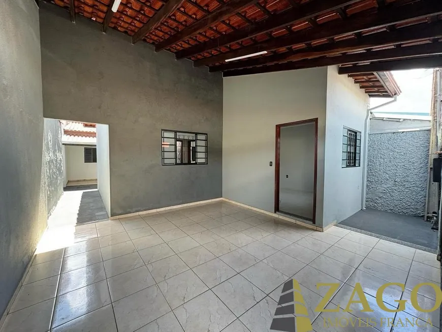 Foto 1 de Casa com 2 Quartos à venda, 160m² em Jardim Palestina, Franca