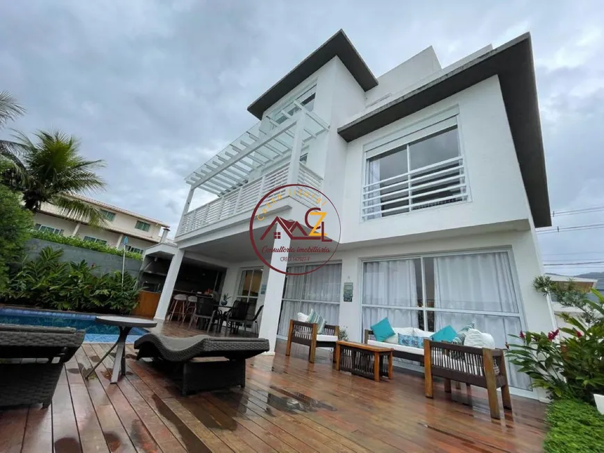 Foto 1 de Casa de Condomínio com 4 Quartos para alugar, 230m² em Praia de Maresias, São Sebastião
