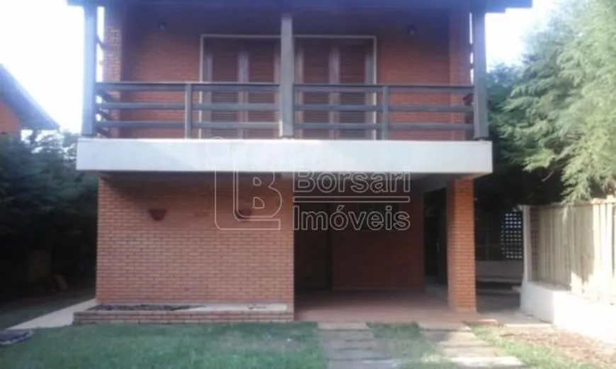 Foto 1 de Casa de Condomínio com 3 Quartos à venda, 164m² em Jardim Zavanella, Araraquara