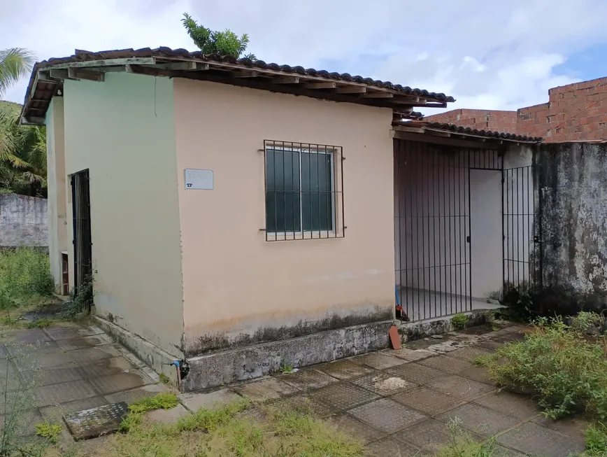 Foto 1 de Casa com 2 Quartos à venda, 75m² em Matinha, Abreu E Lima