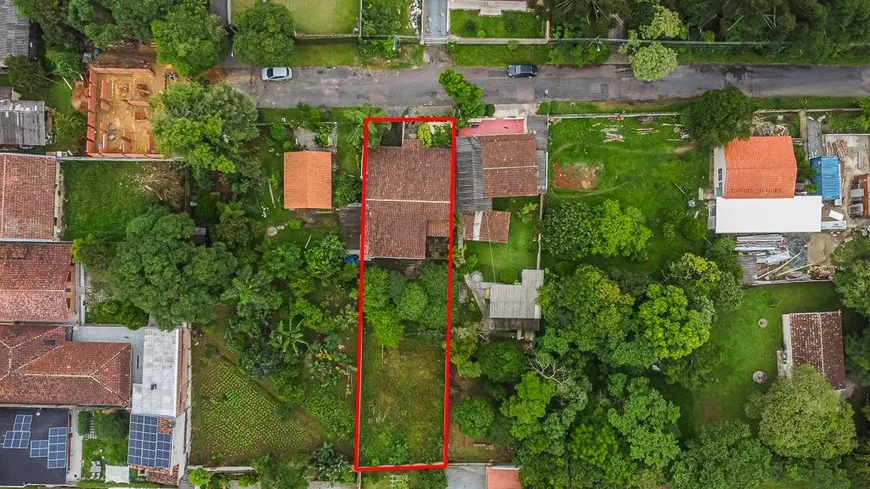 Foto 1 de Lote/Terreno com 1 Quarto à venda, 625m² em Campo Comprido, Curitiba