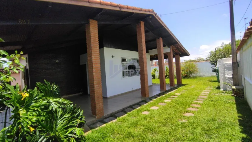 Foto 1 de Casa com 4 Quartos à venda, 242m² em Bopiranga, Itanhaém