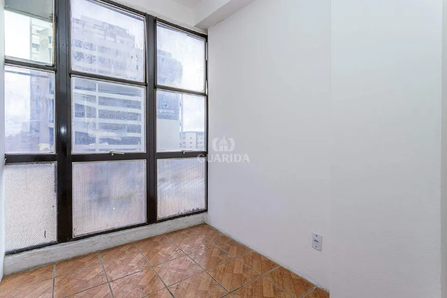 Foto 1 de Sala Comercial para alugar, 35m² em Centro Histórico, Porto Alegre