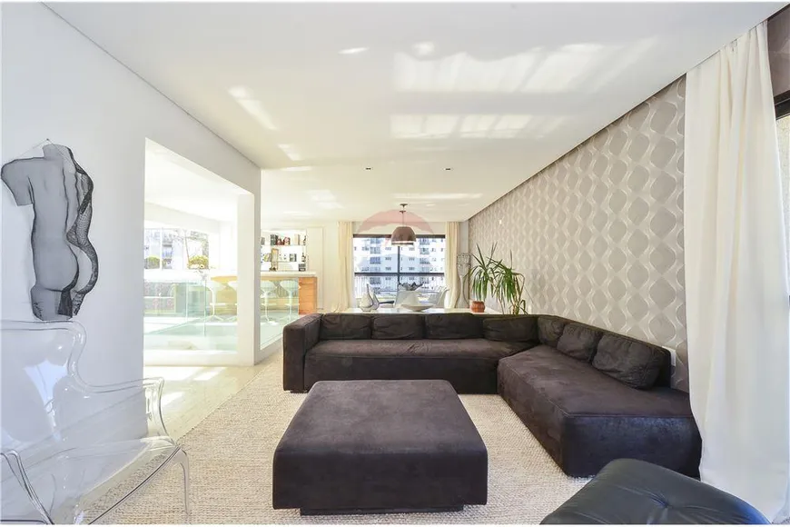 Foto 1 de Apartamento com 3 Quartos à venda, 370m² em Vila Andrade, São Paulo