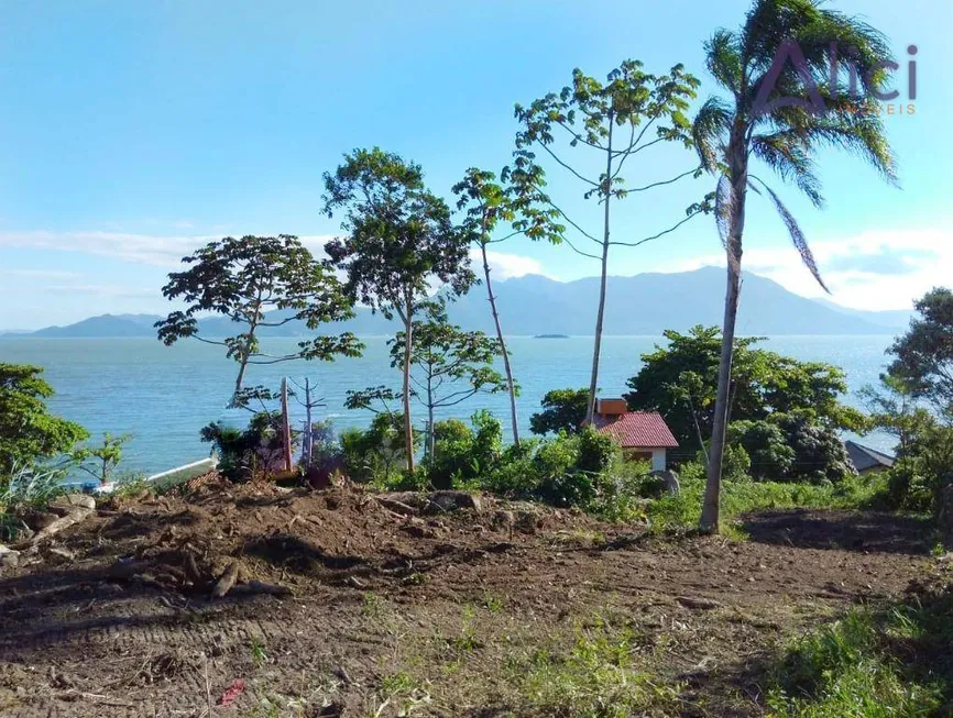 Foto 1 de Lote/Terreno à venda, 894m² em Tapera, Florianópolis