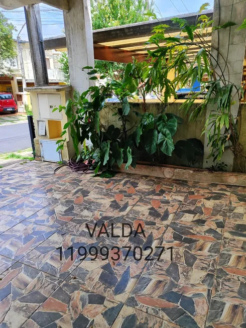 Foto 1 de Casa de Condomínio com 3 Quartos para alugar, 125m² em Jardim Bonfiglioli, São Paulo