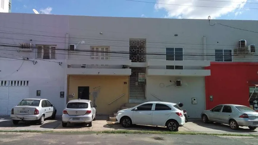 Foto 1 de Apartamento com 3 Quartos para alugar, 90m² em Jóquei, Teresina