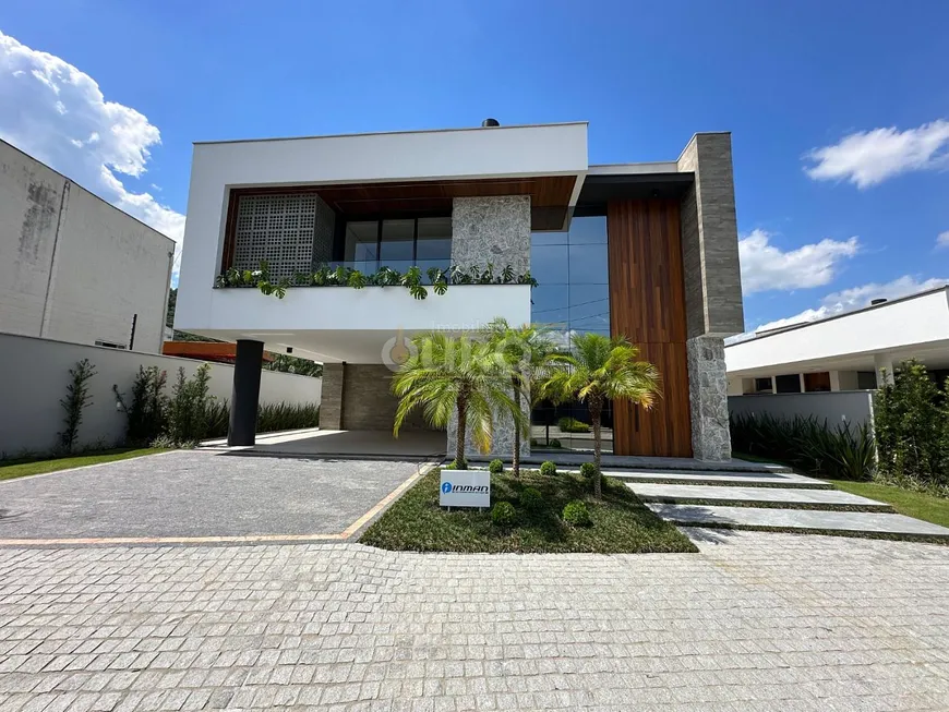 Foto 1 de Casa de Condomínio com 4 Quartos à venda, 341m² em Pirabeiraba Pirabeiraba, Joinville