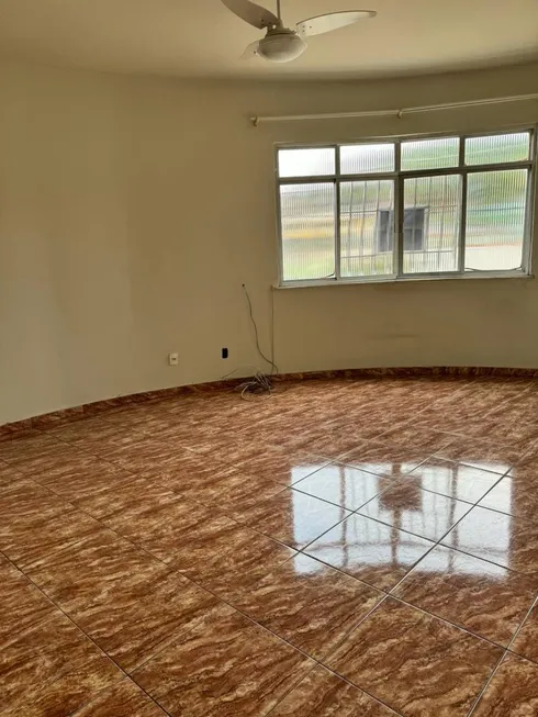 Foto 1 de Apartamento com 3 Quartos à venda, 90m² em Porto Velho, São Gonçalo