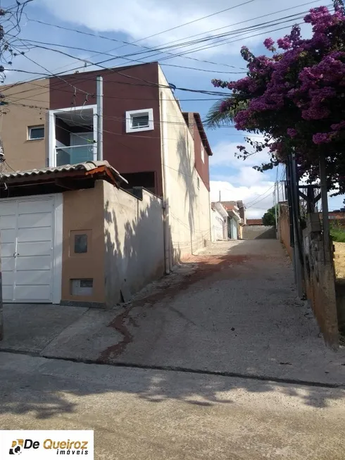 Foto 1 de Casa com 2 Quartos à venda, 100m² em Parque Alto do Rio Bonito, São Paulo