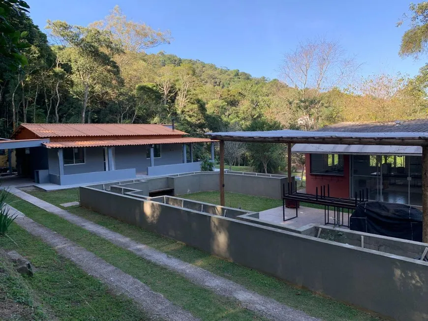 Foto 1 de Fazenda/Sítio com 2 Quartos à venda, 3800m² em Planalto Verde, São Roque