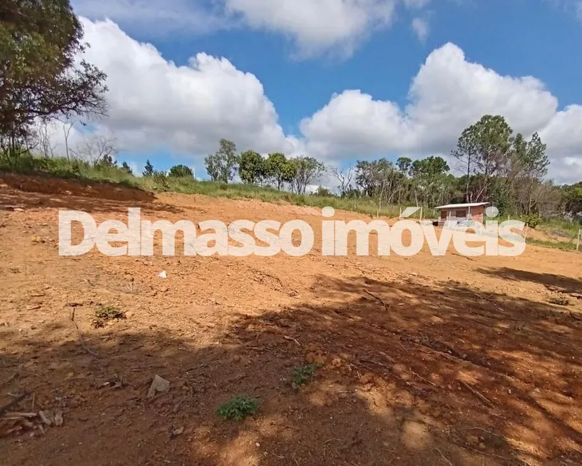 Foto 1 de Lote/Terreno à venda, 1000m² em Curral, Ibiúna