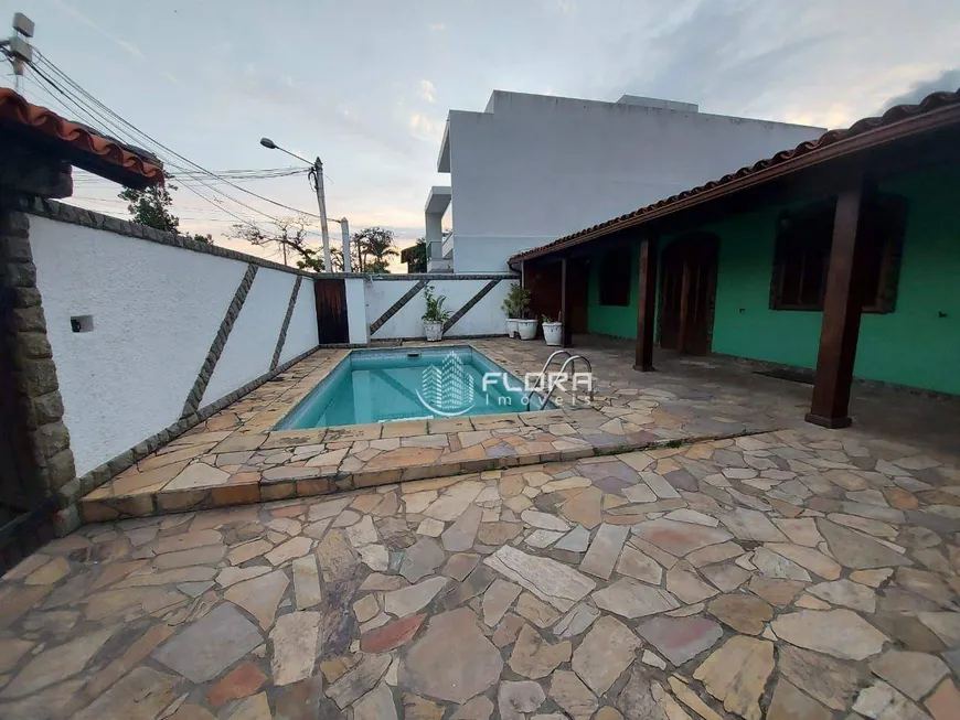 Foto 1 de Casa com 4 Quartos à venda, 222m² em Piratininga, Niterói