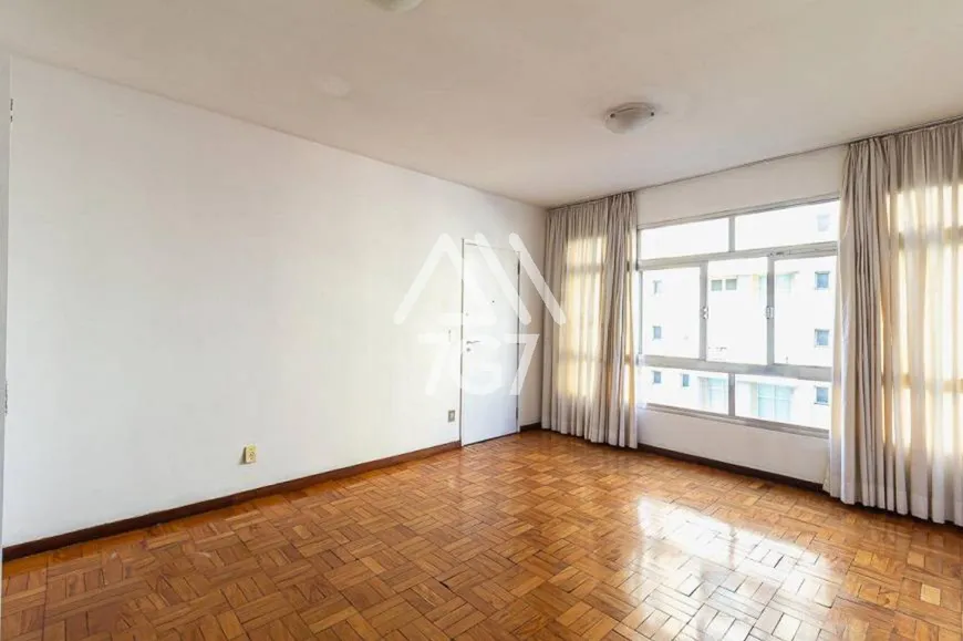 Foto 1 de Apartamento com 3 Quartos à venda, 116m² em Vila Nova Conceição, São Paulo