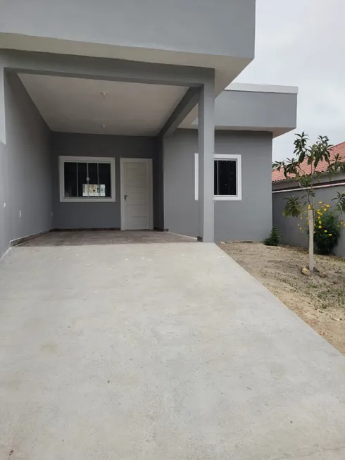 Foto 1 de Casa com 2 Quartos à venda, 65m² em Retiro Bacaxa, Saquarema