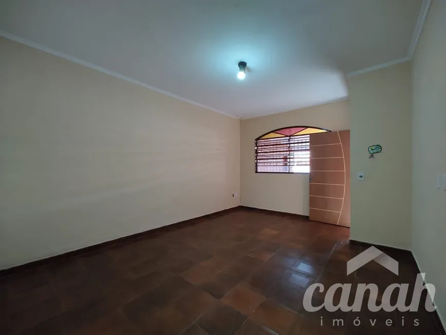 Foto 1 de Casa com 2 Quartos à venda, 110m² em Alto do Ipiranga, Ribeirão Preto