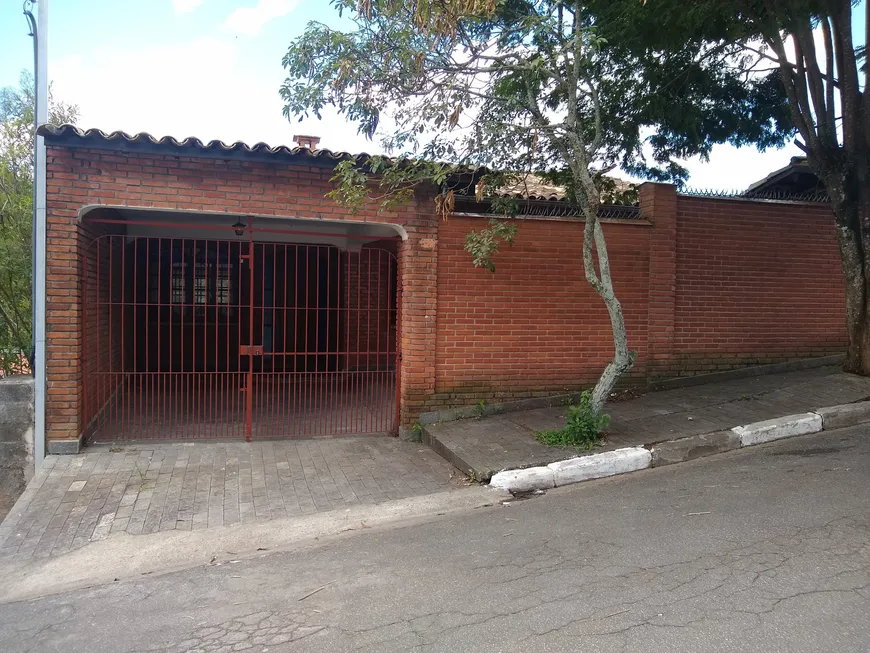 Foto 1 de Casa com 4 Quartos à venda, 250m² em Granja Carolina, Cotia