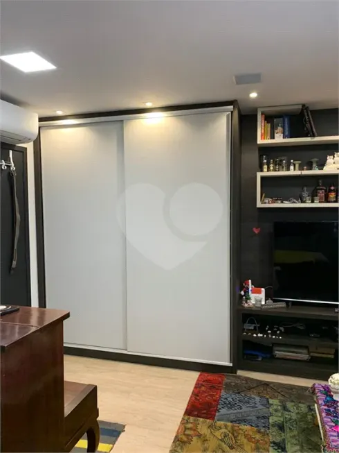 Foto 1 de Apartamento com 1 Quarto para venda ou aluguel, 40m² em Bela Vista, São Paulo