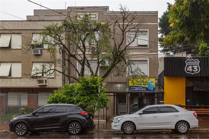 Foto 1 de Apartamento com 1 Quarto à venda, 50m² em Auxiliadora, Porto Alegre