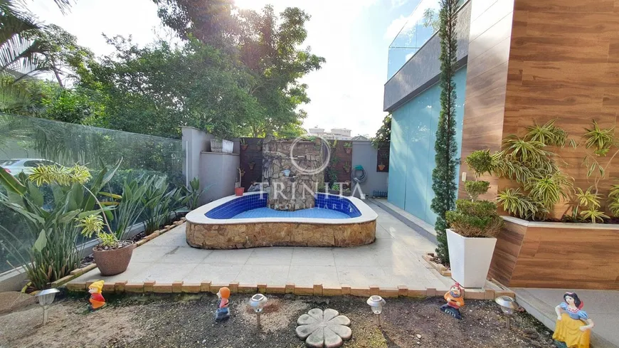 Foto 1 de Casa de Condomínio com 4 Quartos à venda, 640m² em Barra da Tijuca, Rio de Janeiro