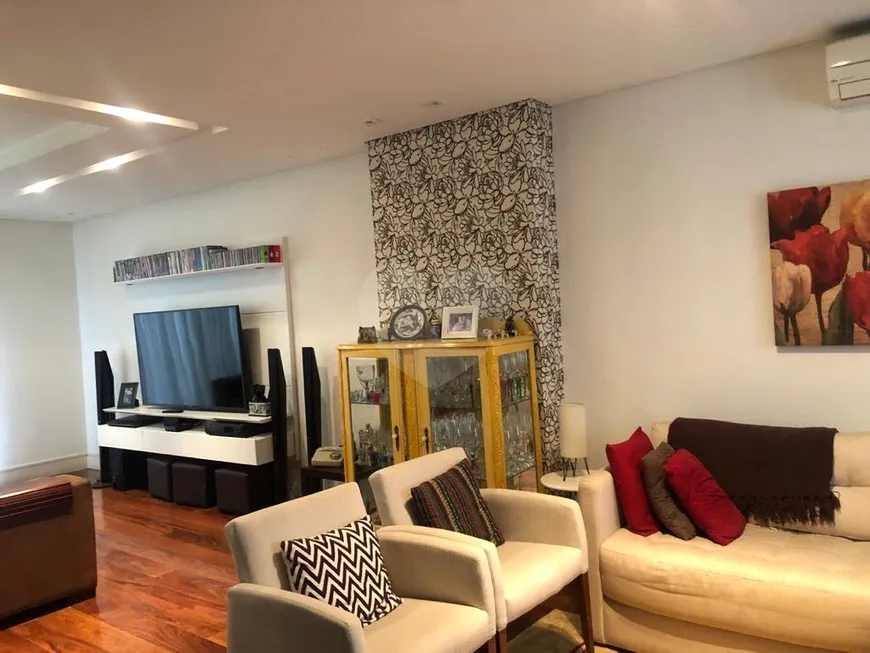 Foto 1 de Casa de Condomínio com 4 Quartos à venda, 198m² em Tucuruvi, São Paulo