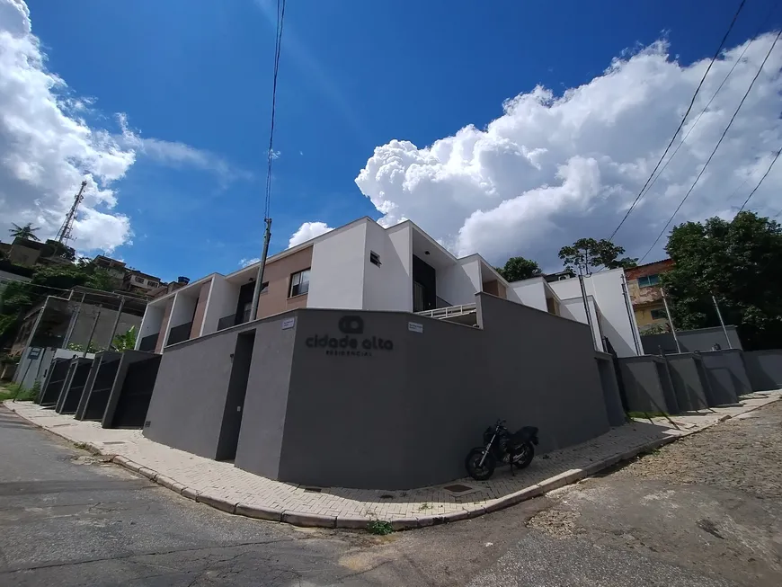 Foto 1 de Casa com 3 Quartos à venda, 84m² em São Pedro, Juiz de Fora