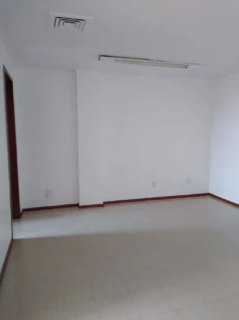 Foto 1 de Sala Comercial para alugar, 53m² em Higienópolis, Porto Alegre