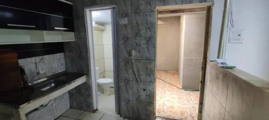 Foto 1 de Casa com 2 Quartos à venda, 80m² em Cosme de Farias, Salvador