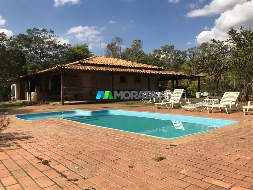 Foto 1 de Fazenda/Sítio com 1 Quarto à venda, 30000m² em Zona Rural, Sete Lagoas