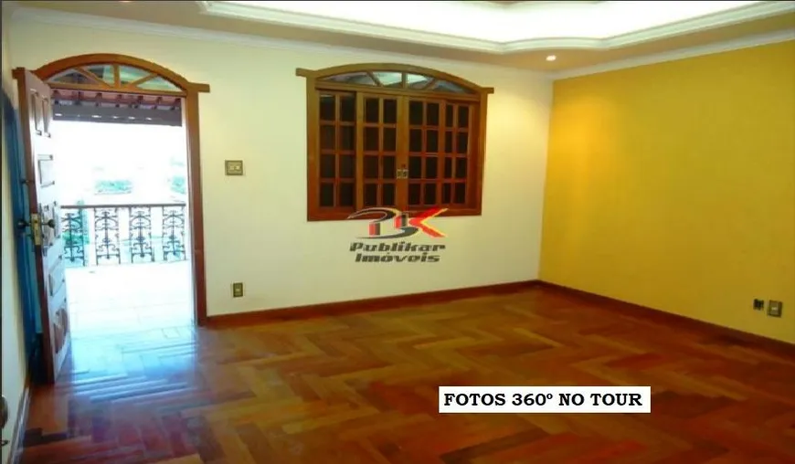 Foto 1 de Casa com 3 Quartos à venda, 210m² em Boa Vista, Belo Horizonte