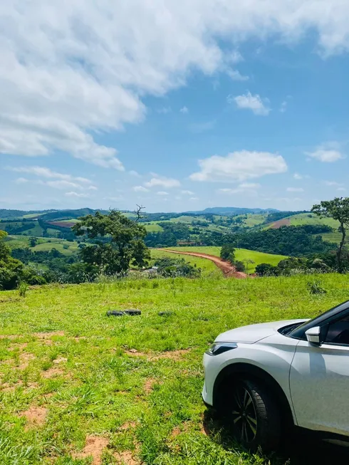 Foto 1 de Lote/Terreno com 1 Quarto à venda, 500m² em Pouso Alegre, Santa Isabel